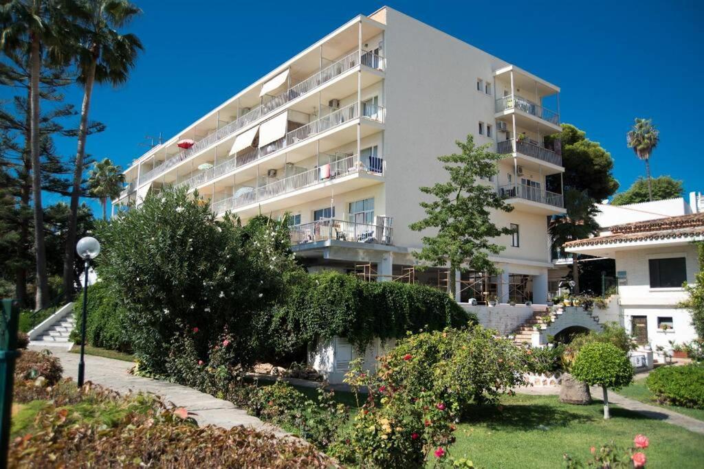 Carihuela Palace Torremolinos Esterno foto